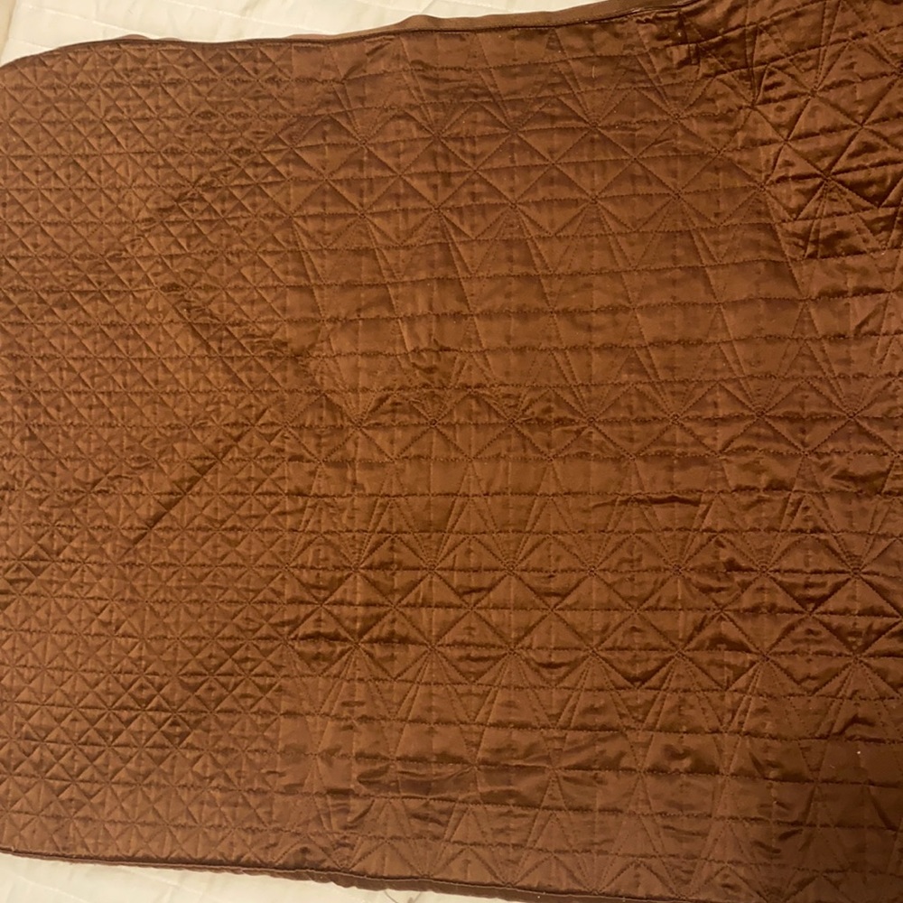 Decorative stitched brown pillow shams